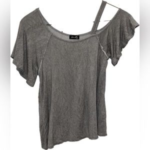 NWOT Dee Elly Off Shoulder Blouse